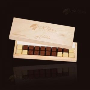 Telechoco w drewnianym opakowaniu